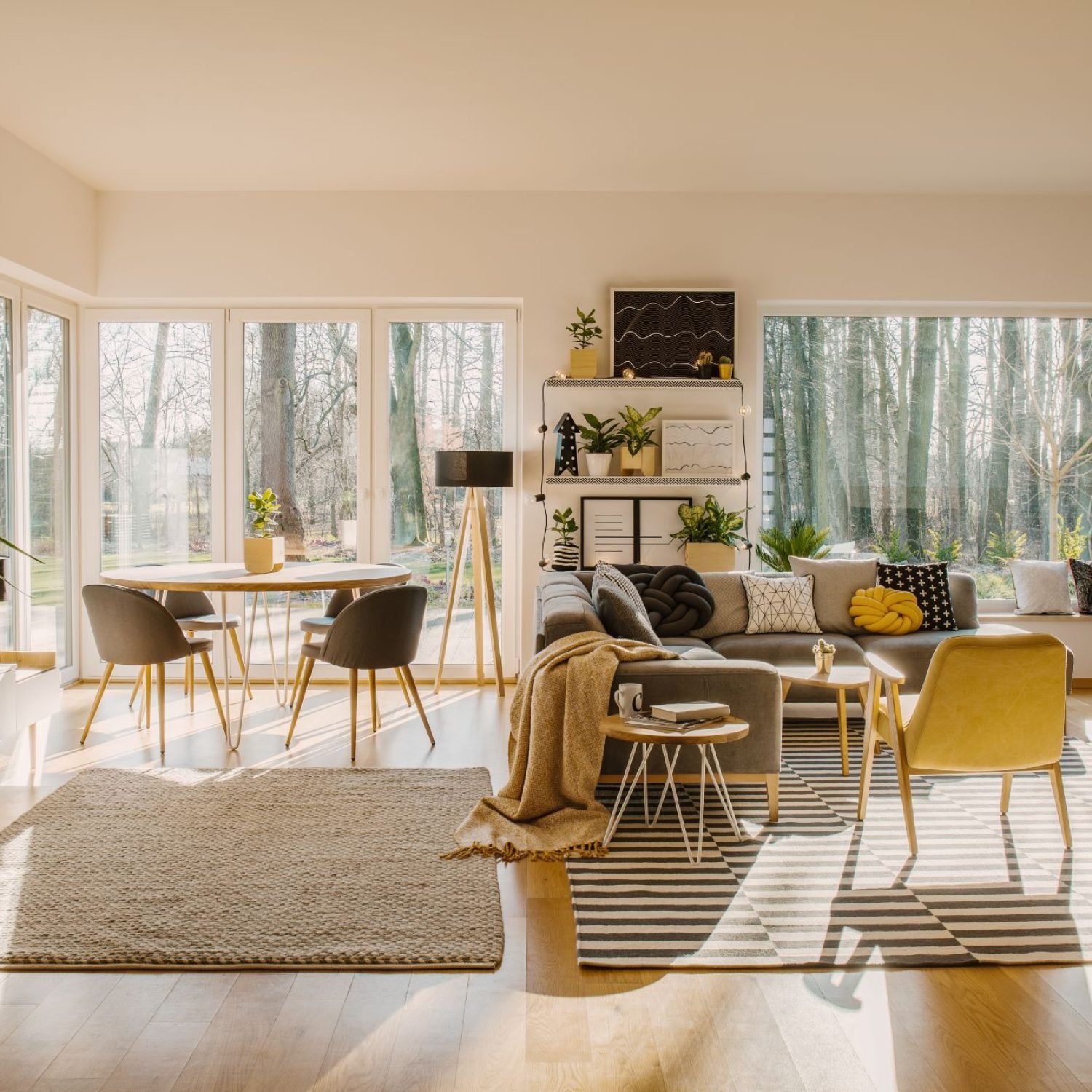 spacious-and-natural-living-and-dining-room-interior